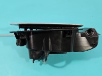 Klapka wlewu paliwa Skoda Scala 2019- Kolor: szary, Europejska, Kod lakieru: LA7W, Ubytki lakieru / szary LA7W