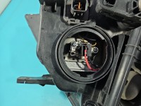 Reflektor lewy lampa przód Kia Carnival II 05-14 EUROPA