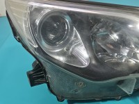 Reflektor prawy lampa przód Toyota Rav4 IV EUROPA