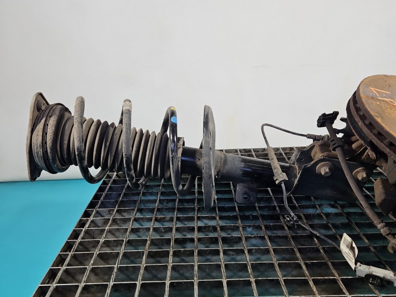 Amortyzator przód lewy przedni Toyota Proace City