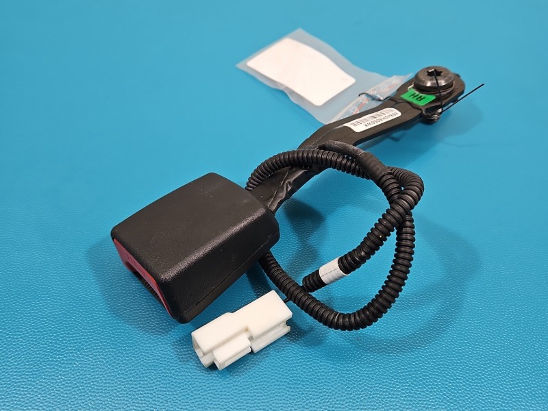 Pas bezpieczeństwa przód prawy pasażera Kia Rio IV 16-23