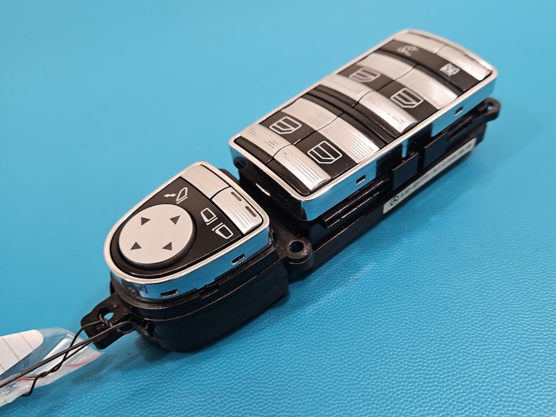 Przełącznik szyb Mercedes W221 A2218213751 Europejska, 4x szyba EU