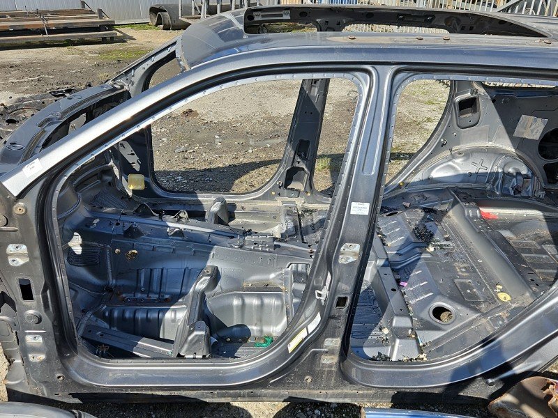 Próg lewy SŁUPEK ŚRODKOWY B Jeep Grand Cherokee IV WK2 HB 5d szary