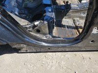 Próg prawy SŁUPEK ŚRODKOWY B JAGUAR XF II X260 sedan 4d czarny PAB