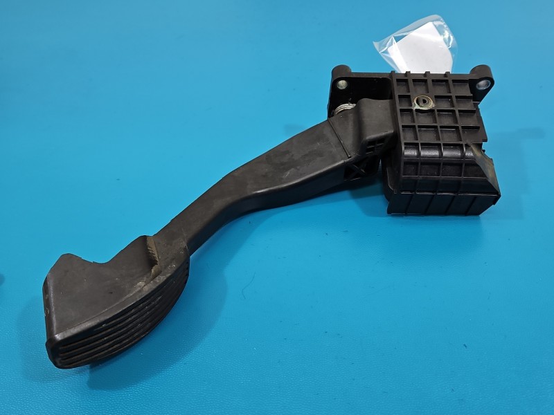 Pedał gazu potencjometr Fiat 500 07-20 1.3 jtd