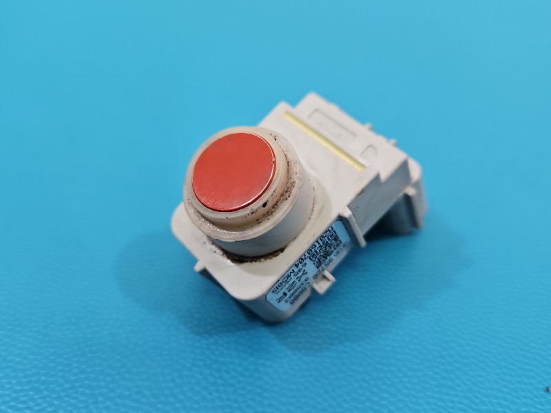 Czujnik parkowania PDC HYUNDAI i20 II 14-20 X2R 95720-C8000