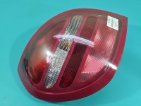 Lampa tył lewa Nissan Almera N16 HB 00-03 przed liftem hatchback Z LISTWĄ ŻARÓWKOWĄ EUROPA