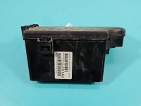 Skrzynka bezpieczników Dodge Caliber P68028007AC