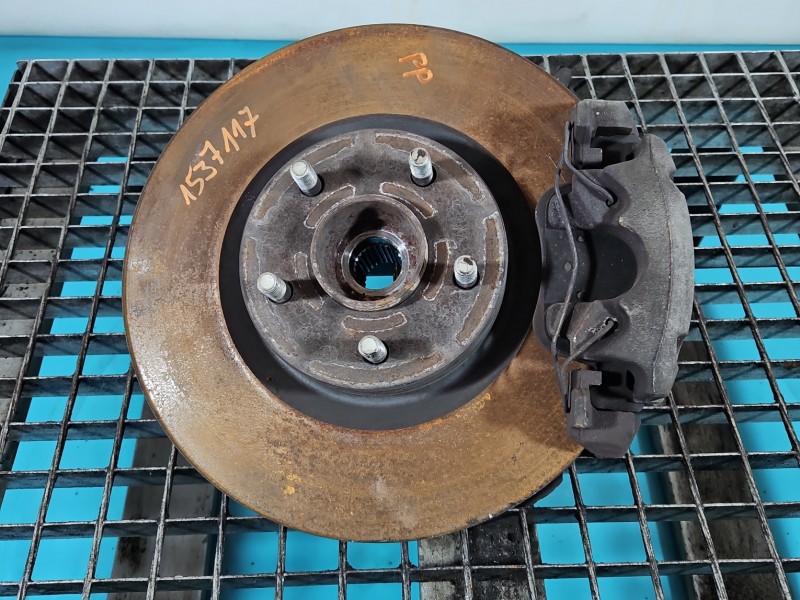 Zwrotnica prawa piasta przód 1.5 TDCI Ford Focus Mk4