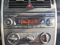 Radio fabryczne Mercedes W245 A1698200386 radioodtwarzacz