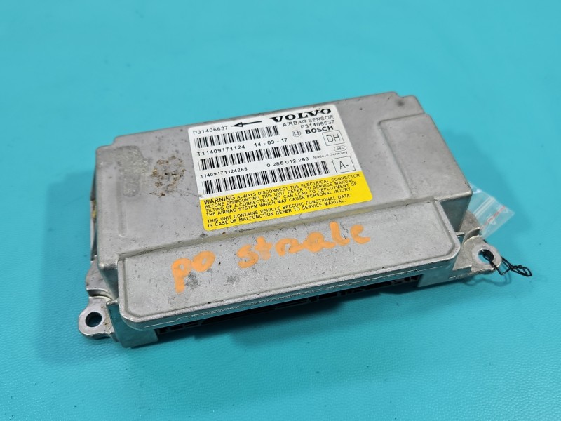 Sterownik poduszek airbag VOLVO S60 II 10- P31406637, 0285012268