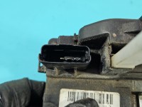 Zamek tył lewy 81410-2L000 Hyundai I30 I 07-12 Hyundai, 4 PIN