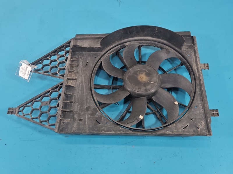 Wentylatory Wentylator chłodnicy Seat Ibiza IV 6J 6R0121207 1.4 16V