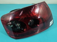 Lampa tył lewa Peugeot, Uszkodzone mocowanie wkładu, pęknięcie przy żarówce, valeo Peugeot 407 sedan