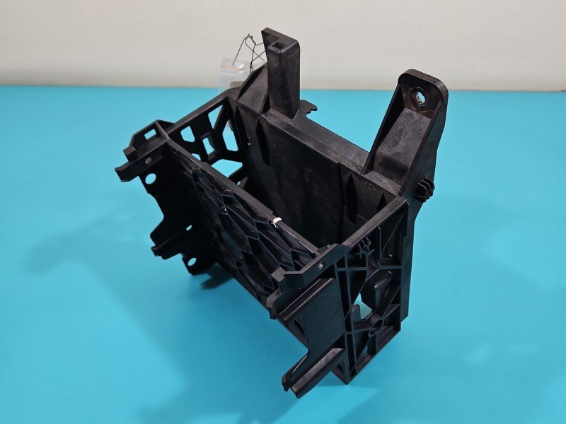 Mocowanie uchwyt AUDI A6 C7