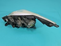 Reflektor prawy lampa przód Toyota Avensis III T27 EUROPA