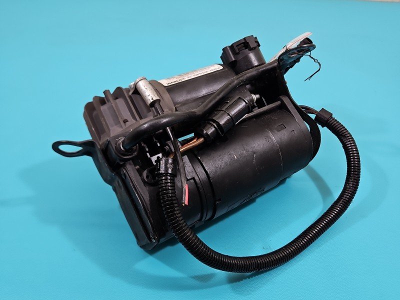 Pompa zawieszenia kompresor Audi A8 D3 151550-00212