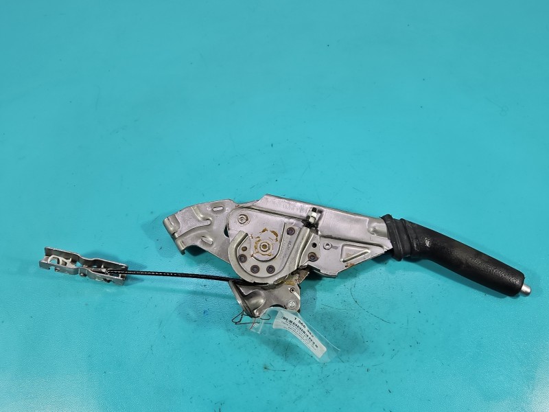 Dźwignia hamulca ręcznego Toyota Corolla E16 E18 13- 11330317, 11330318