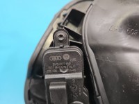 Klapka wlewu paliwa Vw Tiguan II 16- biały, Volkswagen, Europejska, Kod lakieru: LC9A, uszkodzone jedno mocowanie / biały...