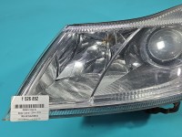 Reflektor lewy lampa przód Skoda Octavia II EUROPA