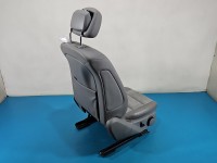 Fotel prawy przód pasażera Mercedes W204 4d EUROPA