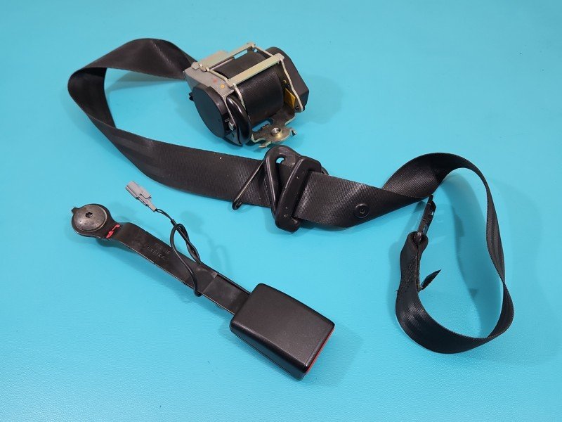 Pas bezpieczeństwa przód lewy kierowcy Renault Clio IV 12-20 868850945R, 878177659R EU