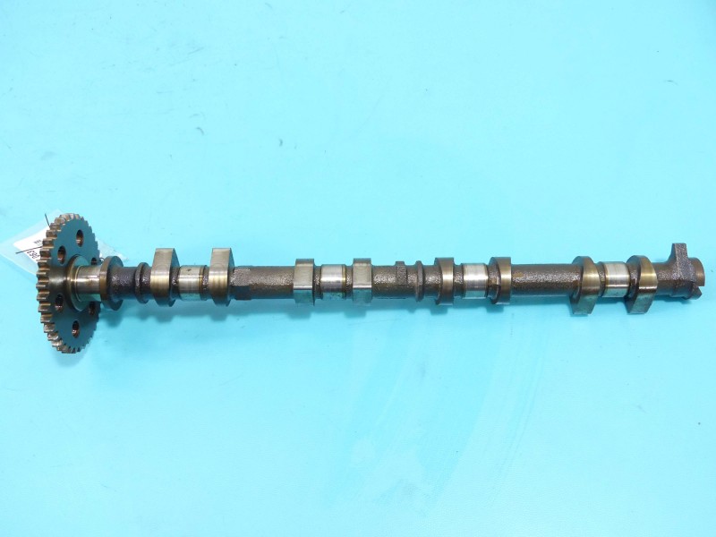 Wałek rozrządu Ford Focus C-Max I MK1 1.8 16V