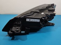 Reflektor prawy lampa przód Skoda Superb III EUROPA