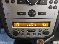 Konsola panel nawiewu Opel Corsa C 013123400